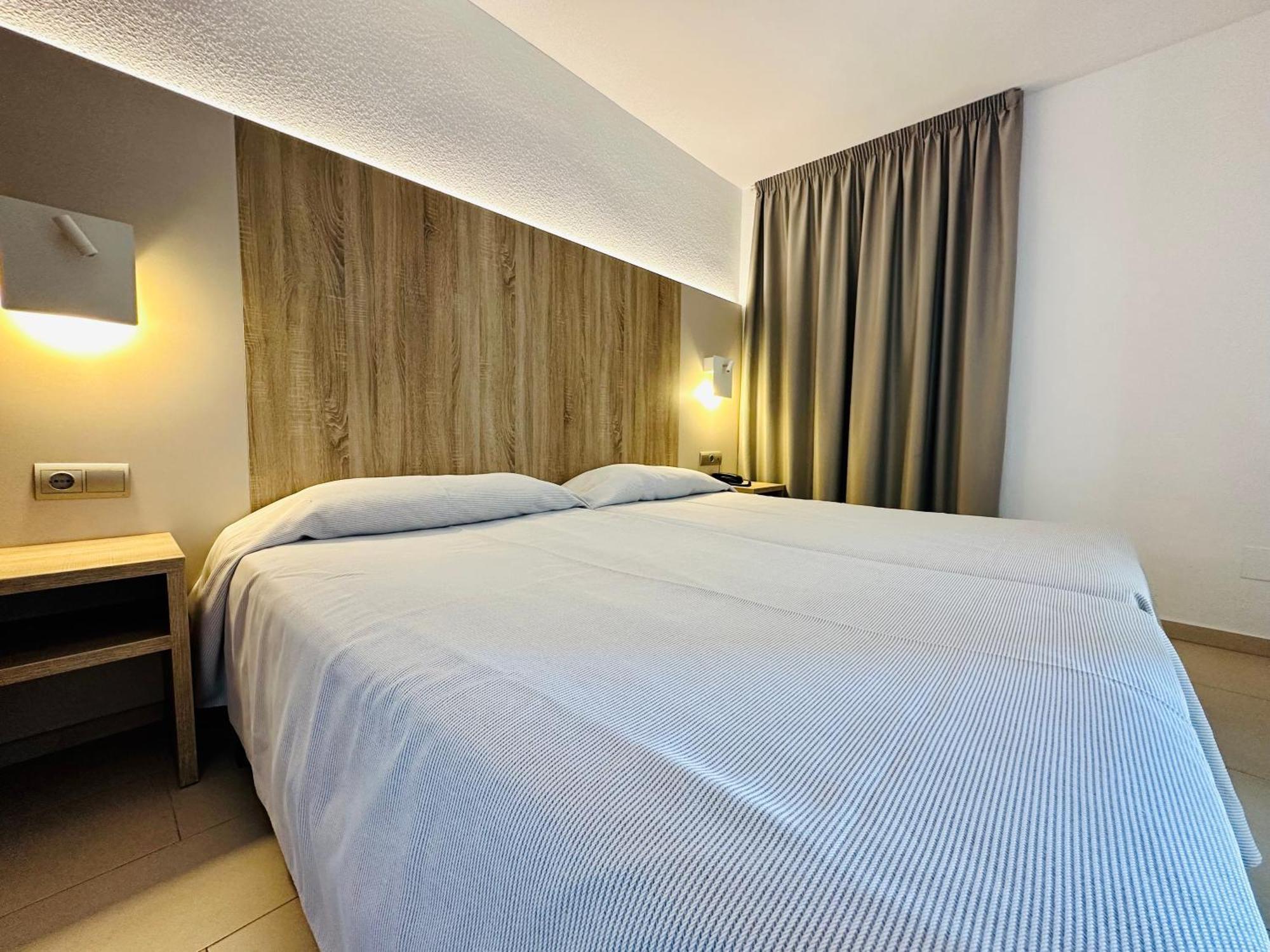 Apartamentos Jet - Adults Only Плайя-ден-Босса Екстер'єр фото